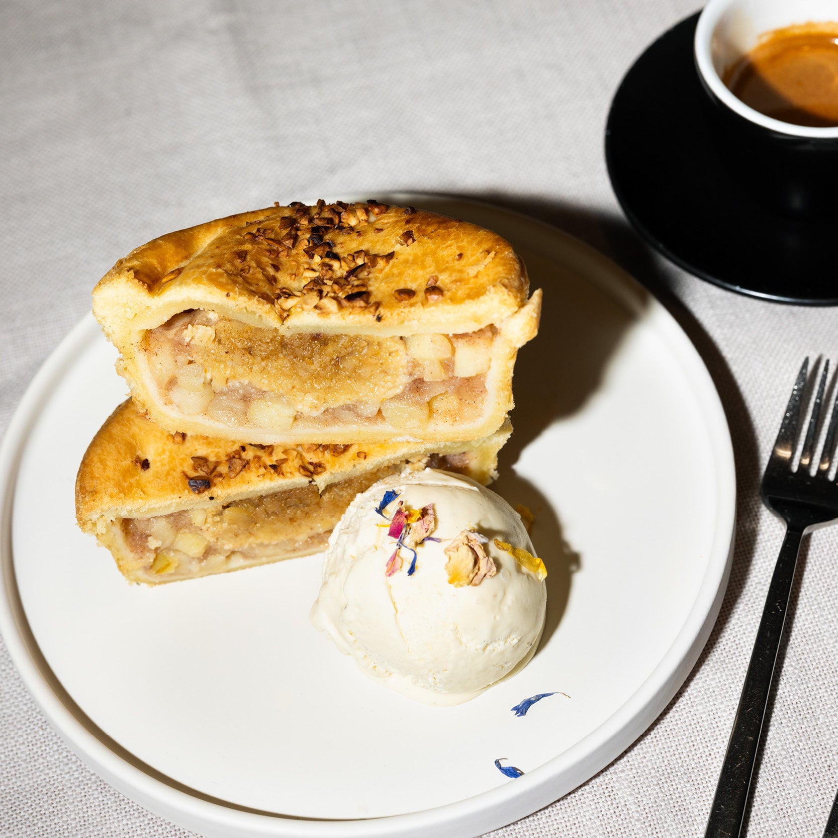 Apple Date Pie (Vegan)